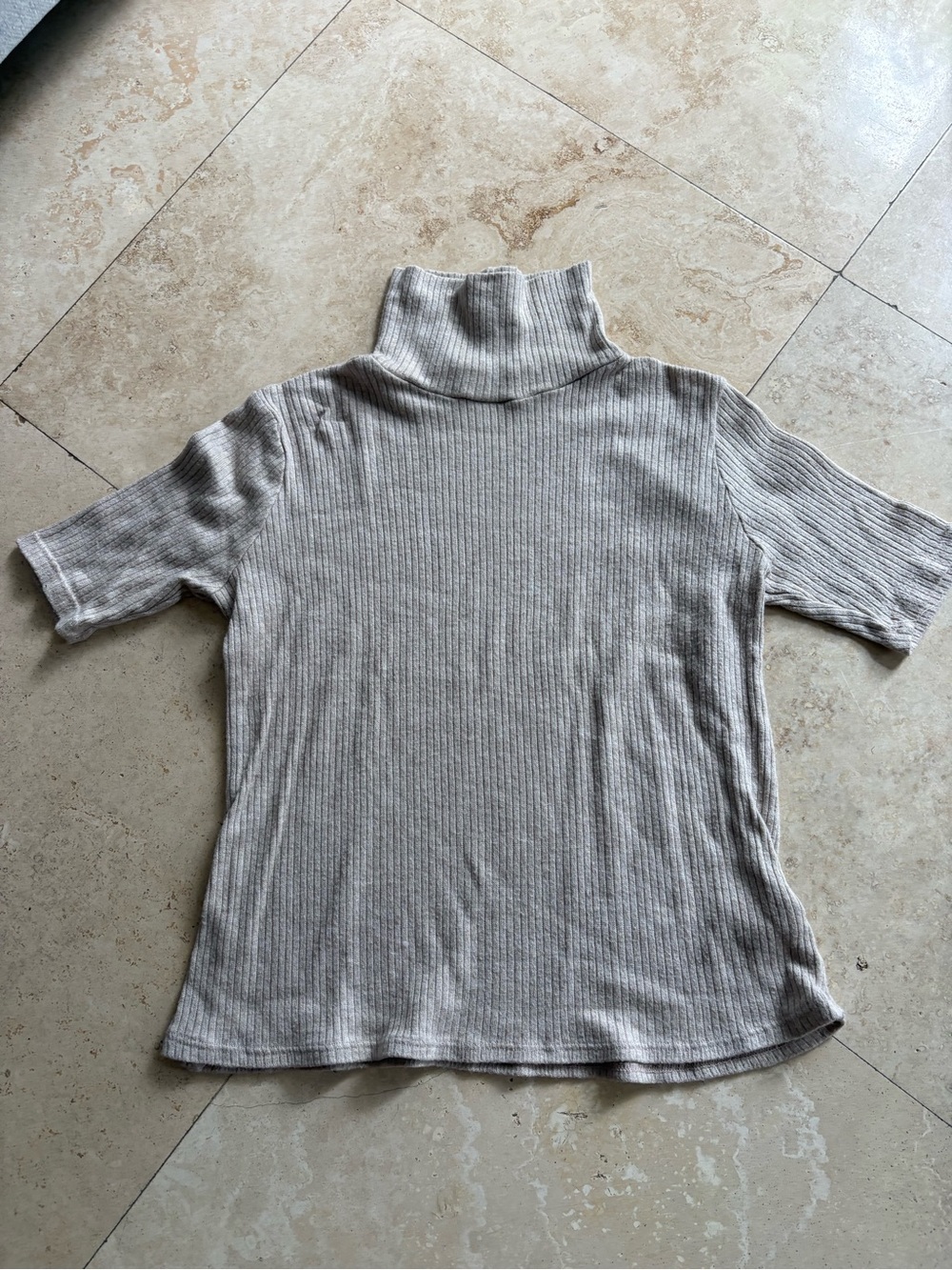 Kim & Cami Short-Sleeve Ribbed Turtleneck - Light Beige